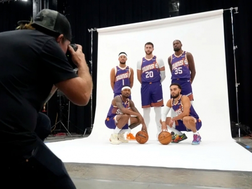 NBA》家鄉戰術大師Budenholzer高唱入陣曲 太陽三巨頭第二季仍令人期待