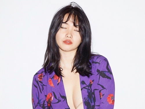 狂野大奶妹「性感抖ㄋㄟㄋㄟ」震幅強烈，越跳越嗨「神秘三角洲」就快跑出來！