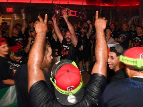 MLB》僅2.9％機率... 守護者成百年來首支靠再見觸身闖季後賽寫驚奇