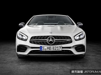 小改款《Mercedes-Benz SL》上空尤物等不及先脫惹