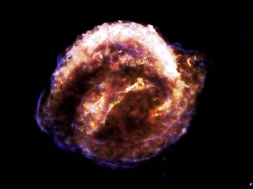 錢卓拉 X 射線天文台在克卜勒超新星遺跡中發現高速飛行的結塊物