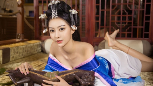 後宮嬪妃規矩多！「侍寢皇上」慘無尊嚴