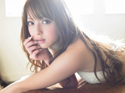 【最適合扮演海賊王ー娜美】的日本女星是誰呢？好幾個都是我的天菜啊！