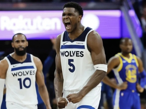 NBA》柯瑞回歸手感低迷 愛德華平KG紀錄率灰狼4連勝