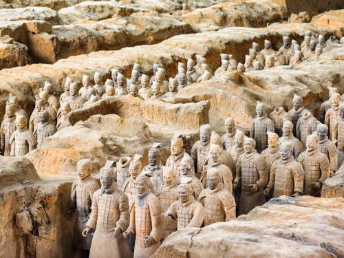 兵馬俑不是土色 專家曝原貌 罕見1色靠化學合成