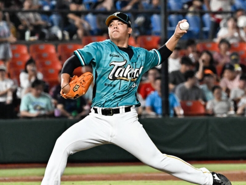 中職》黃群表現不穩定 吉田一將接任台鋼終結者