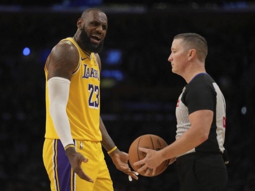 NBA》詹姆斯超越Kobe成歷史打鐵王！ 仍將追尋史上第1人最狂偉業