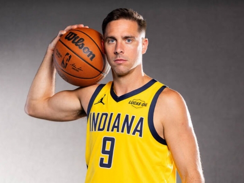 NBA》溜馬控球中傷病魔咒？ 老將麥康諾至少缺席一個月