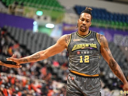 NBA》曾來台灣打過職籃！8屆全明星中鋒「魔獸」霍華德入選名人堂