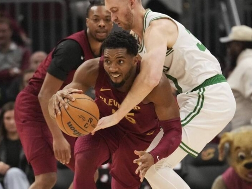 NBA》雙強對決！米契爾末節砍20分 帶騎士逆轉塞爾提克