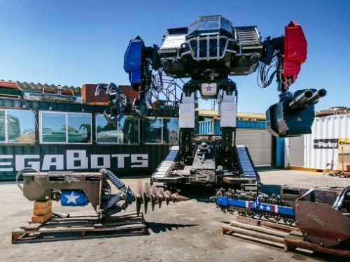 Megabots 拍賣巨型格鬥機器人，結標價高達 520 萬台幣