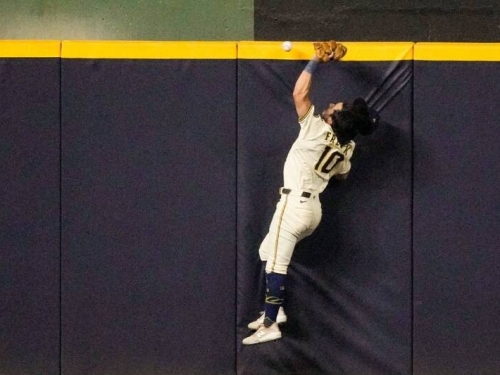 國聯冠軍賽》道奇「8-6-2」雙殺史上首見卻非最遠！馬恩西嘆人生最糟