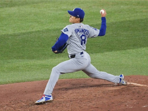 世界大賽》「感覺他甚至能打中跳蚤」 道奇2大MVP狂讚山本由伸