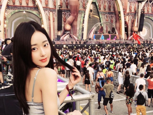 鵝蛋臉小美人안유정比例超優質！「童顏翹臀」配白皙長腿，比基尼展示零贅肉美體！