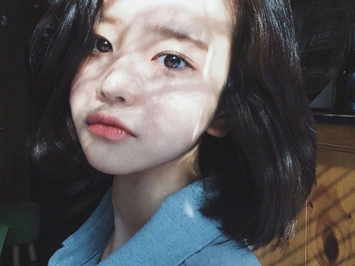 韓國清新系列氣質小正妹，睡眼惺忪的樣子美到讓人下跪，女神降臨你還在幹嘛？快拜啊！