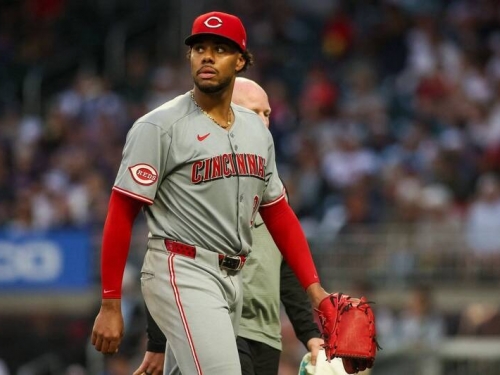 MLB》紅人火球男腹股溝一級拉傷 預計進IL、缺陣1至2場先發