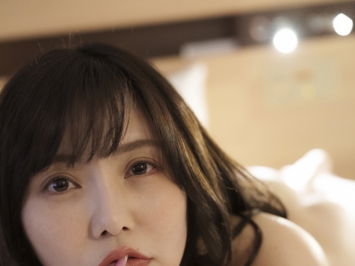 J罩杯美巨乳！六個小孩的媽不拍A片惹！