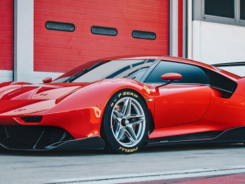 [影] 這聲浪太銷魂！國外鄉民在「烈馬迷聖地」捕獲全球唯一 Ferrari P80/C 飆速拍攝...