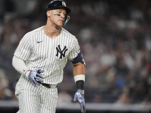 MLB》「法官」雙響砲！生涯361轟追平名人堂神獸偉業 洋基大勝老虎