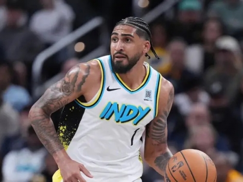 NBA》尼克虧慘了！把優質前鋒拱手送給宿敵溜馬　如今變心腹大患