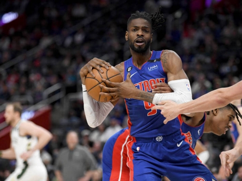 NBA》前樂透區中鋒遭買斷 美媒瘋猜勇士隊下一步就是網羅他