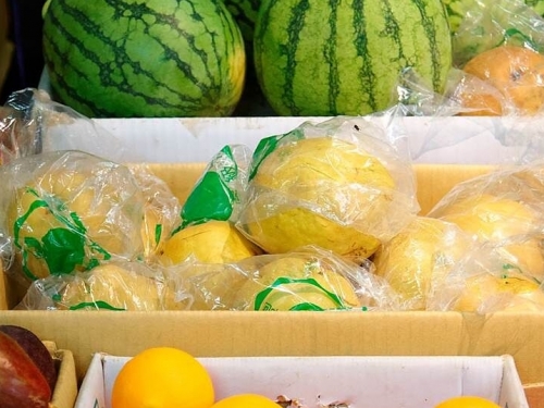 為何「水梨都套塑膠袋」賣？網揭關鍵：真的多汁