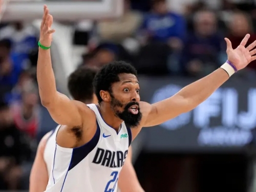 NBA》黃蜂迎來「三球」導師　Spencer Dinwiddie簽下一年短約加盟