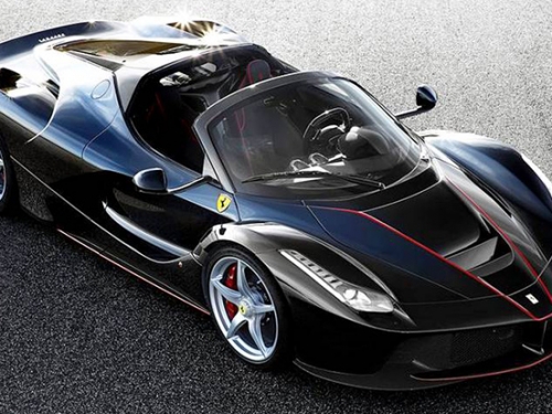「上空馬王」LaFerrari Aperta 降臨二手拍賣！這價格恐怕連中樂透都買不起...