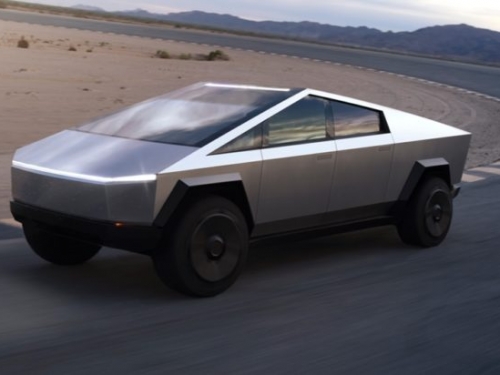 馬斯克首次駕駛 Cybertruck 外出，被質疑違反交通規則