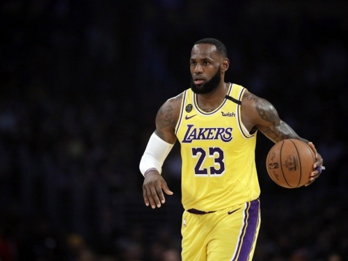 NBA／自嘲陪小孩玩抖音像傻瓜 詹皇提議IG直播講解比賽