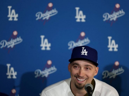 MLB》史奈爾正式加盟道奇爽到笑出來！ 「看看打線上前3名打者」