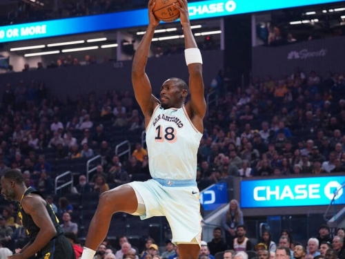 NBA》馬刺再補強壯大禁區！ 簽下203公分前樂透區硬漢中鋒