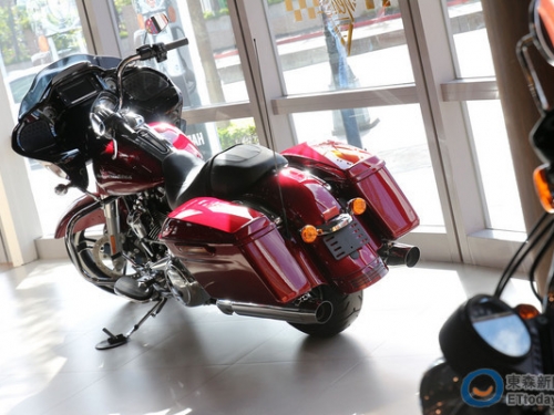 哈雷引進250萬霸氣三輪車！2017年式新車預售開跑
