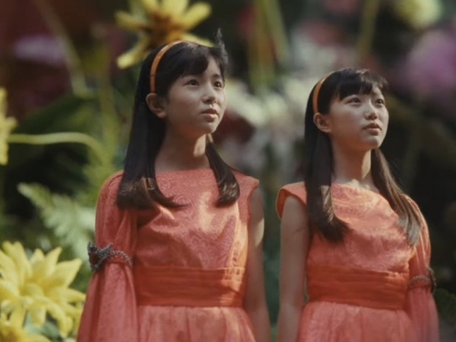 粉絲快收藏！日本「麥當勞 X 哥吉拉」首波聯名廣告公開　4 款庫柏力克熊超夢幻！
