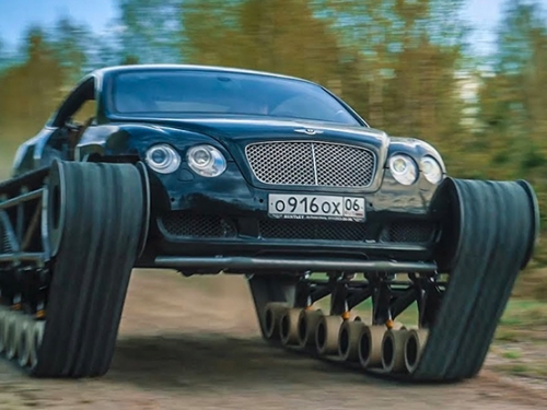 [影]戰鬥民族是在狂幾點的？俄國改車魔人竟把優雅跑房 Bentley Continental GT 改成坦克...