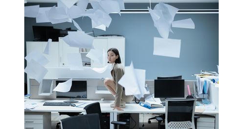 聰明人升職、老實人背鍋？學者：AI讓職場更殘酷