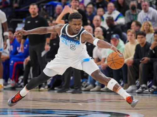 NBA》灰狼吞4連敗、近9場僅2勝 「蟻人」點出問題：彼此都不溝通