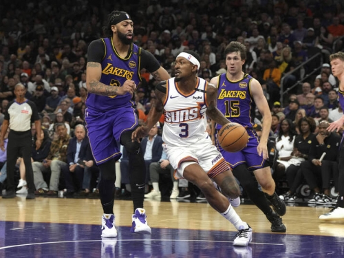 NBA》本季領16億薪水的畢爾 傳願放棄不可交易條款去湖人等3隊