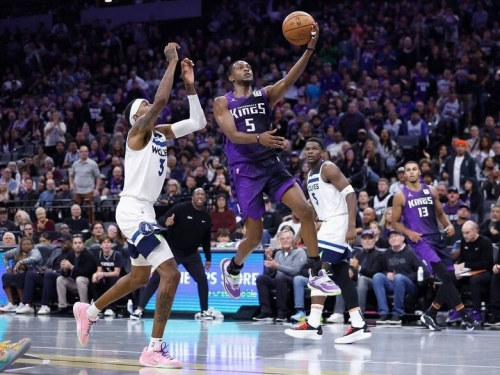 NBA》打破高懸64年隊史紀錄 福克斯轟生涯新高60分仍難救國王