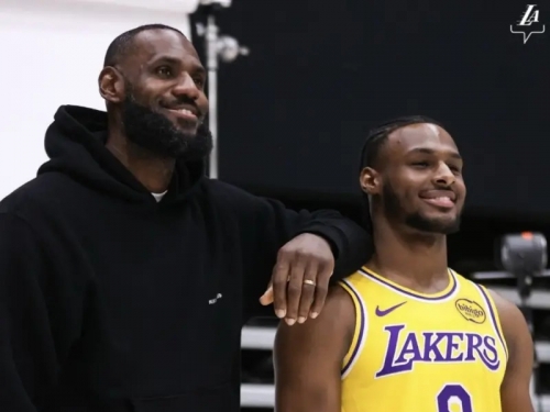 NBA》詹皇何時將與兒子Bronny同場出賽？美媒給肯定時間：很快就能見到