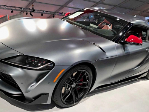 比原價40倍貴！全球首輛「牛魔王」Toyota Supra 以 210 萬天價成交