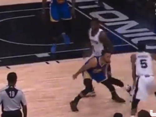 柯神森氣氣！膝蓋遭暗算差點受傷　痛批：「這動作真的很髒！」