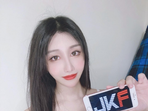 性感吐司攤老闆－夏小允