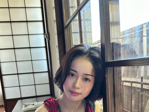 光聊天就濕了！她曝第一次單獨出門「椅子都水痕」　曖昧男也看到了