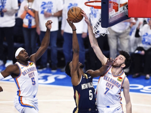 NBA》生涯季後賽首秀狂搧5火鍋！ 雷霆216公分榜眼寫史上第一人紀錄