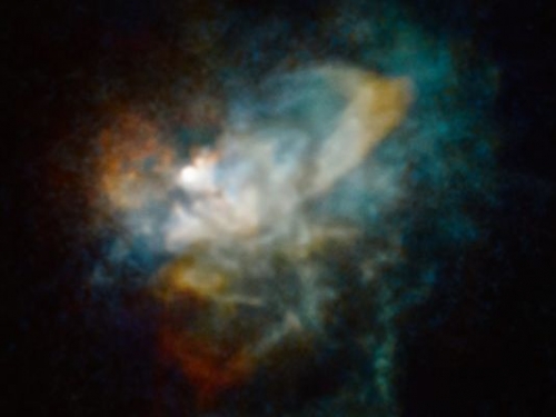 哈伯望遠鏡揭開超巨恆星變暗之謎