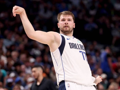 NBA》東契奇沒大三元獨行俠照贏勇士 柯瑞預計下戰歸隊救火