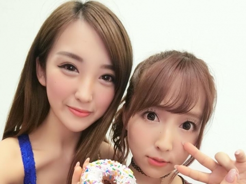 性感總統大爆白皙美乳！性感小惡魔「蔡瑛紋」不管政策只管中路開開...
