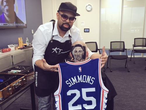 76人為賣季票「獻頭」！髮型剃成新秀臉犧牲超大