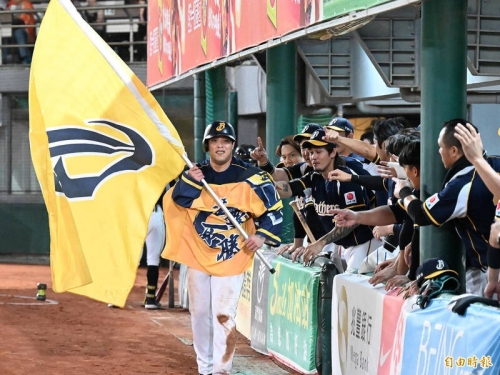中職》陳子豪FA補償方案出爐 中信兄弟選擇全額轉隊費